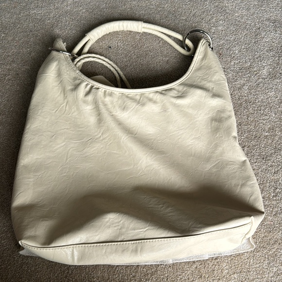 Apostrophe ruffle shoulder bag - Picture 6 of 7